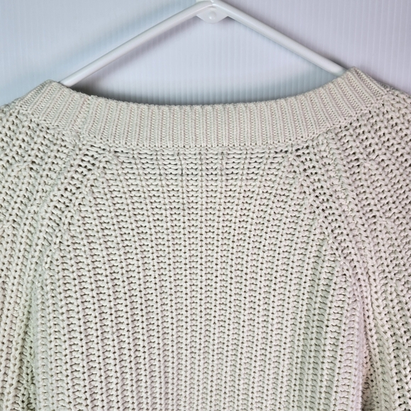 Aerie Chunky Knit Crew NeckRaglanLong Sleeve Pullover Sweater Cream Small Petite - Picture 8 of 11